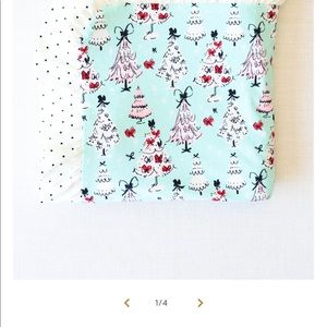 Sweet Honey Christmas Trees dreamer blanket